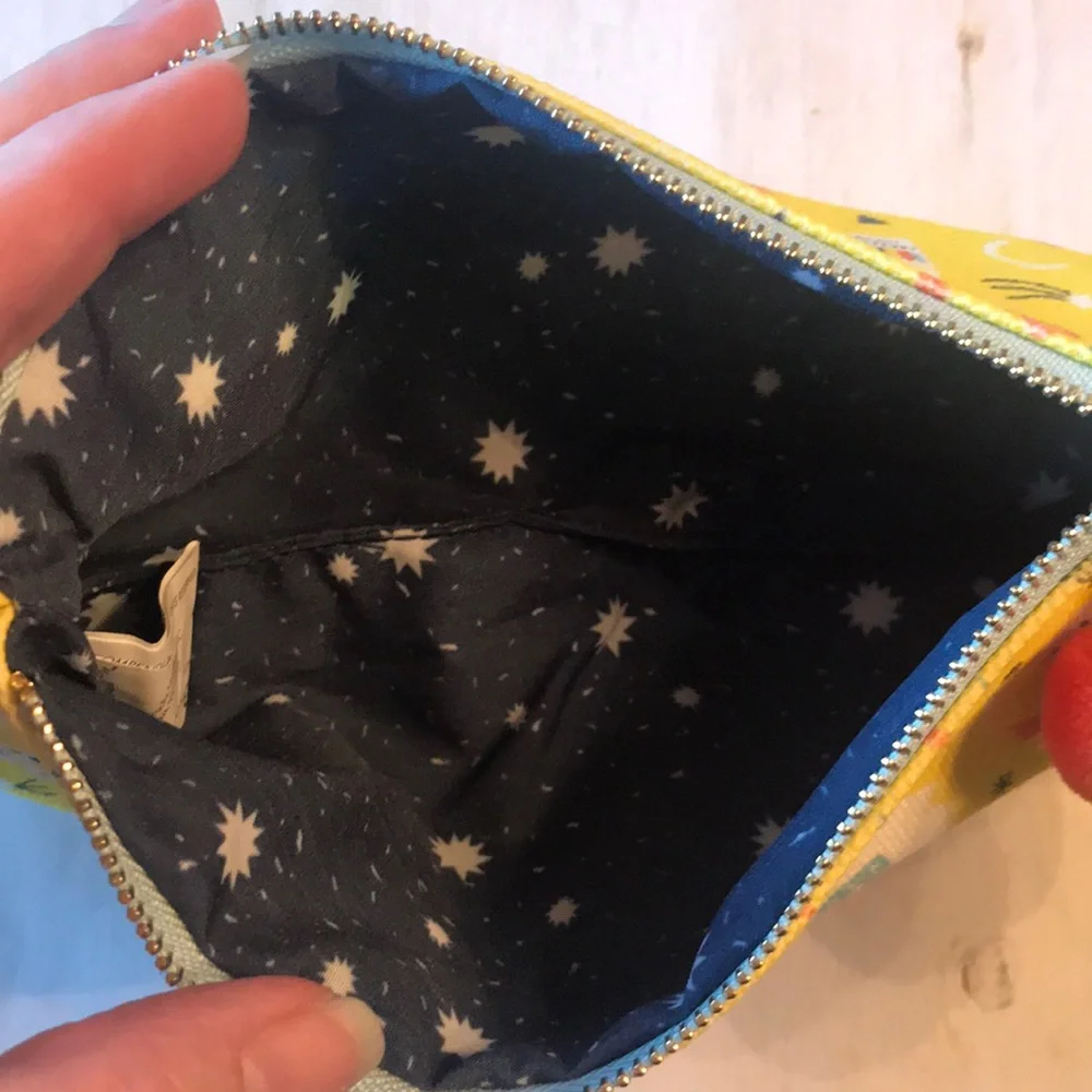 Compendium Full of Bright Ideas Pouch